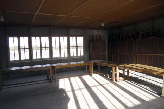 La sala común de uno de los barracones (reconstruido)
