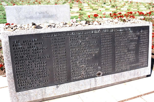 Memorial en honor de patriotas checos muertos